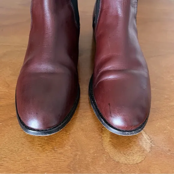 Frye • Melissa Chelsea Boot low heel Redwood burgundy brown leather