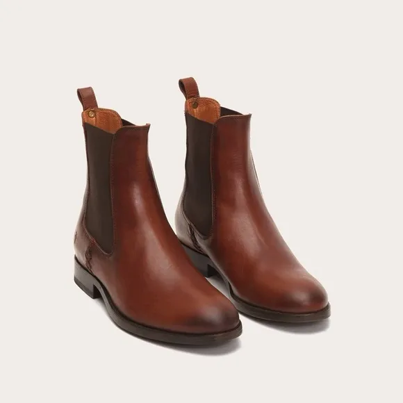 Frye • Melissa Chelsea Boot low heel Redwood burgundy brown leather
