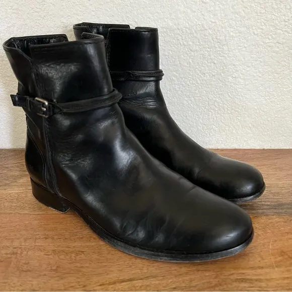 Frye MelissaShort Black Leather Boots Size 6