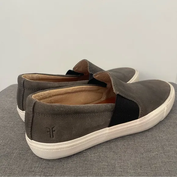 FRYE Men’s Miller Slip On Shoe - Gray Suede Size 8