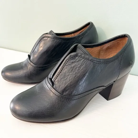 Frye Stella Slip Block Heel Boots Black Leather