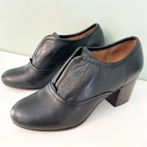Frye Stella Slip Block Heel Boots Black Leather