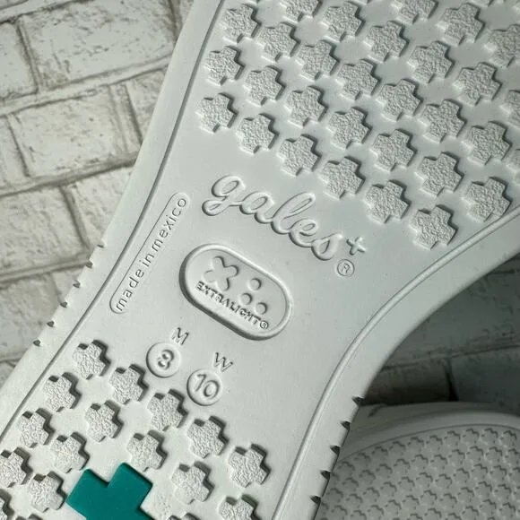 Gales Shoes Nursing Nurse Frontline Slip On Non Slip White NEW Unisex 8 / 10