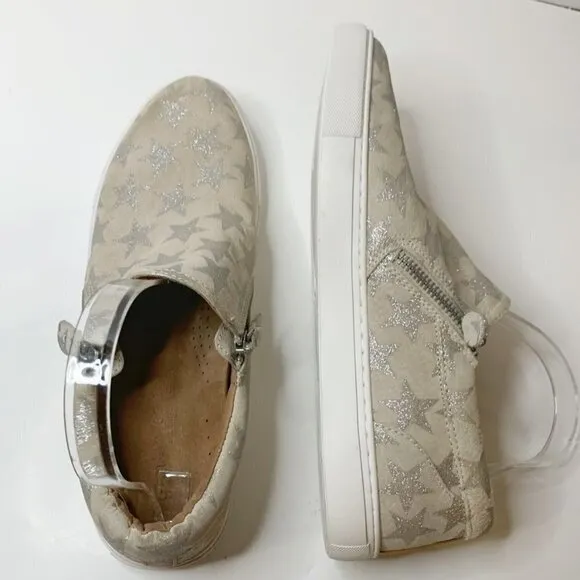 Gentle Souls Kenneth Cole Lowe Suede Star Casual Slip On Sneakers