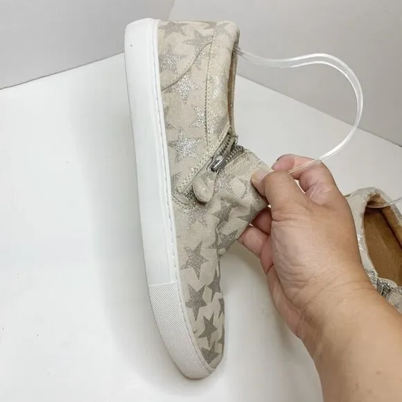 Gentle Souls Kenneth Cole Lowe Suede Star Casual Slip On Sneakers