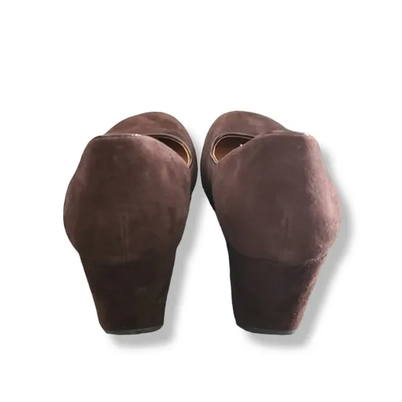 gentle souls Kenneth Cole Ridge Amaru Brown Suede Wedge Heels 9 Wedges