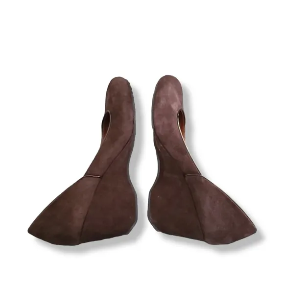gentle souls Kenneth Cole Ridge Amaru Brown Suede Wedge Heels 9 Wedges