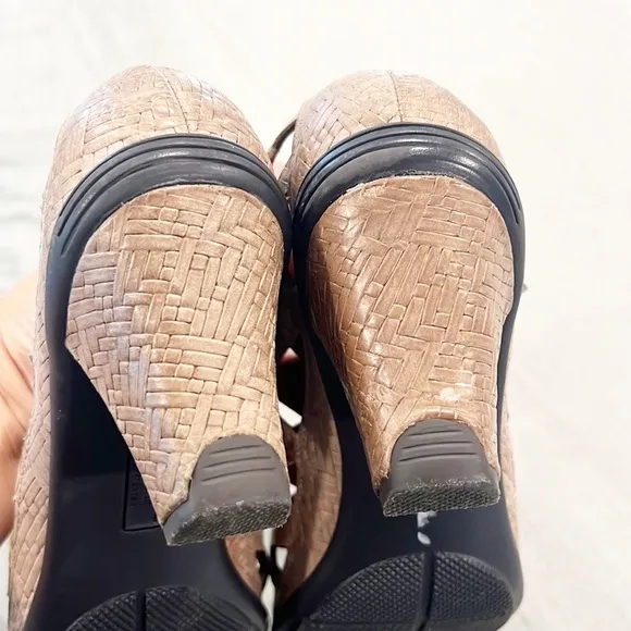 Gentle Souls Okey Dokey Lace Up Sandals Heels Gold Bronze Brown 9.5