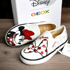 Geox x Disney J Kilwi Minnie Mouse Girls Slip-On Canvas Sneakers