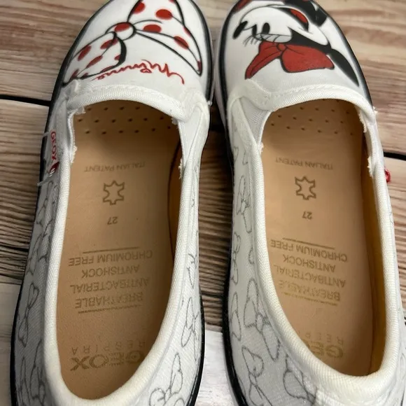 Geox x Disney J Kilwi Minnie Mouse Girls Slip-On Canvas Sneakers