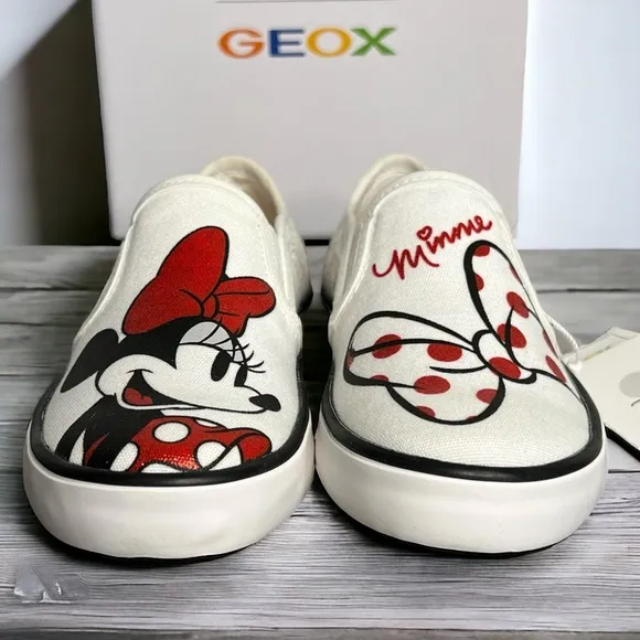 Geox x Disney J Kilwi Minnie Mouse Girls Slip-On Canvas Sneakers