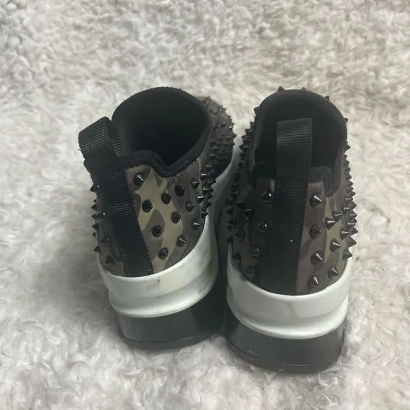 GIANNI BINI NYLON CAMOUFLAGE WEDGE SLIP ON SNEAKERS WITH BLACK SPIKES SZ9