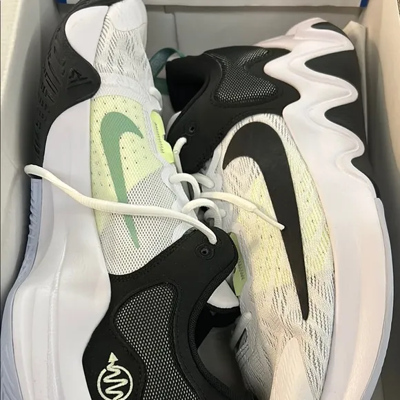 Giannis Immortality 2 White and Black Athletic Sneakers size 14