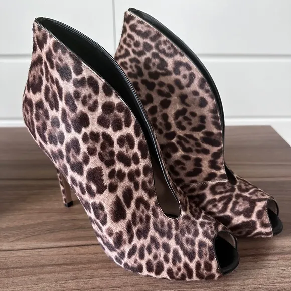 Gianvito Rossi Vamp 105 Suede open toe ankle boots