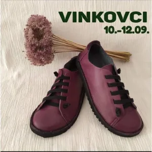 GITA Women's Purple Leather Ergonomic Slip On Sneakers Size 40 Elastic Strings