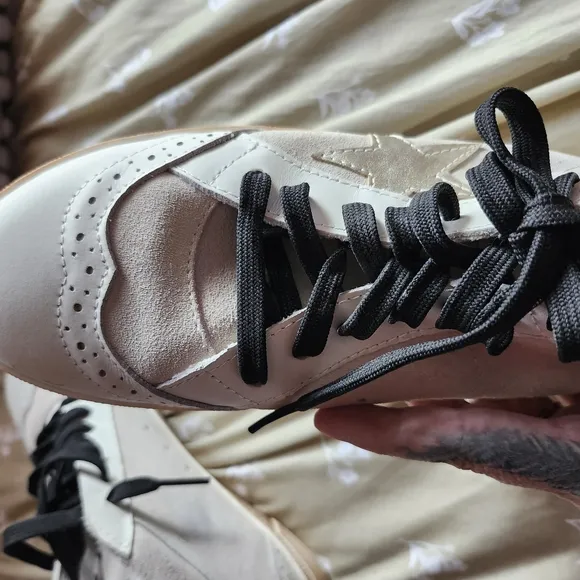 Golden Goose MID/STAR White Sneakers