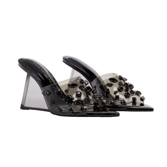 Good American Diamonds Forever Wedge in Lightsmoke001, Size 9.5