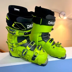 Green and Black Rain &amp; Snow Boots with Adjustable Fit