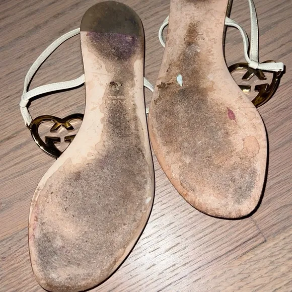 Gucci leather sandals