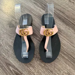 Gucci Marmont Leather Thong Sandals Authentic