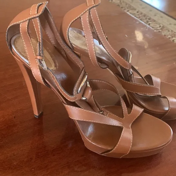 Gucci Sandals 41