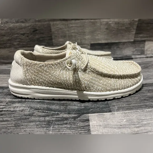 Hey Dude Women Size10 Wendy Woven ZigZap Beige/White Slip On Loafer Sneakers NWT
