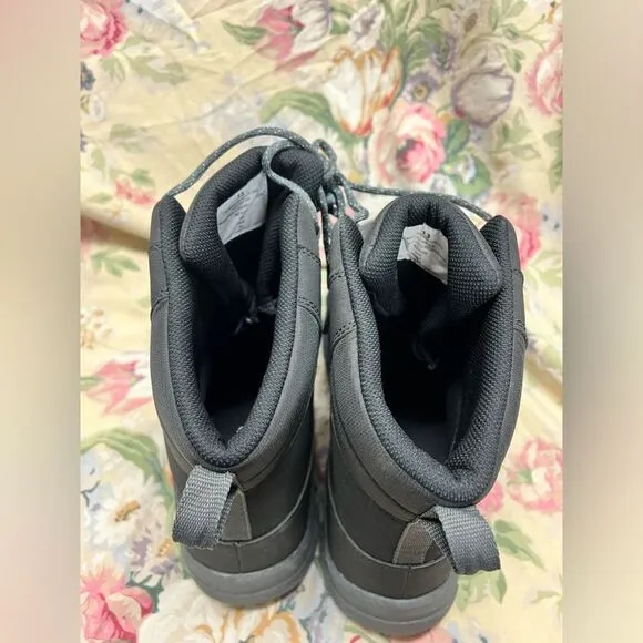 Hiker boots lace up boots