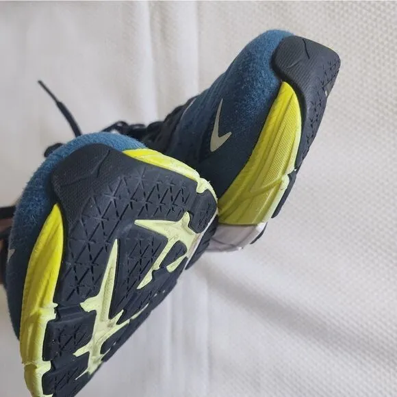 Hoka One One Arahi 6 sneakers athletic running shoes
