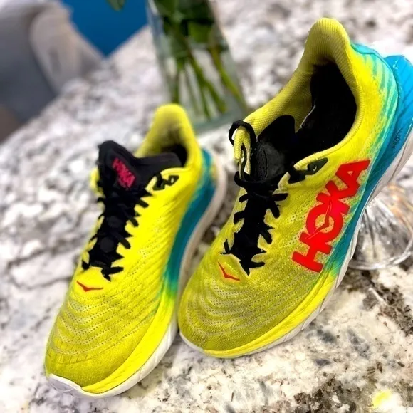 Hoka One One Mach 5 Shoes men’s size 11.5