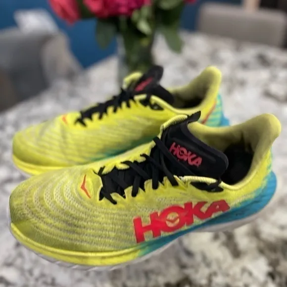 Hoka One One Mach 5 Shoes men’s size 11.5