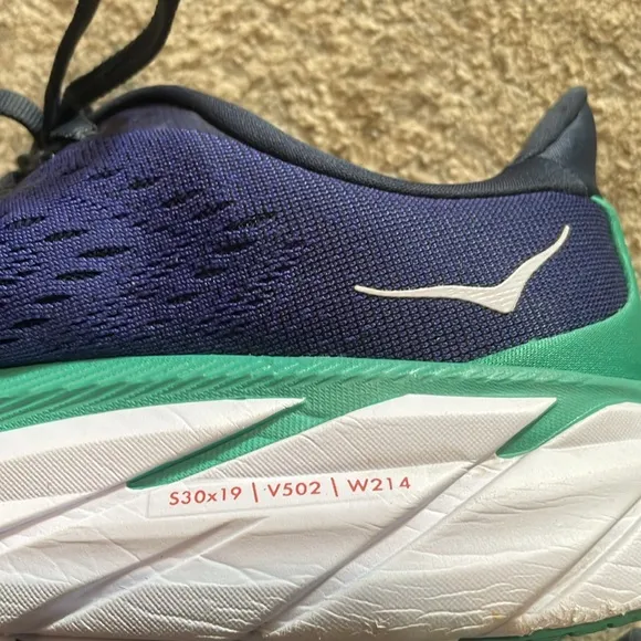 Hoka Women Running Shoes outer space bellwether blue w/teal Clifton 8 Sz 9.5