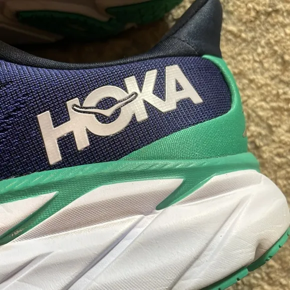 Hoka Women Running Shoes outer space bellwether blue w/teal Clifton 8 Sz 9.5