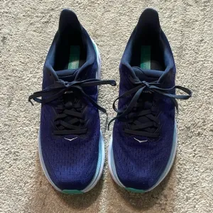 Hoka Women Running Shoes outer space bellwether blue w/teal Clifton 8 Sz 9.5