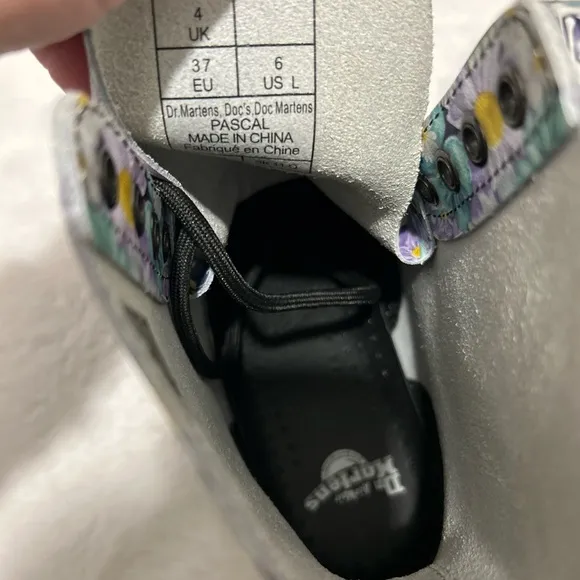 🎉HP🎉NWOT Dr Marten Pascal Purple Slime Drip Floral Boots