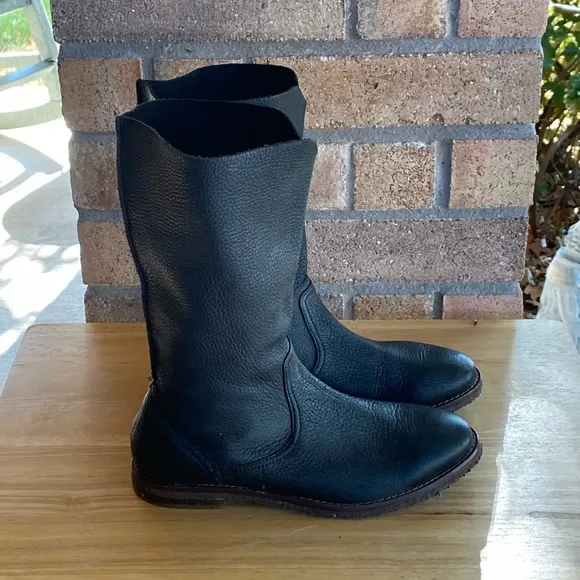 HS Trask Ava Black Buffalo Pebbled Leather Slouchy Mid Calf Boots Size 6M