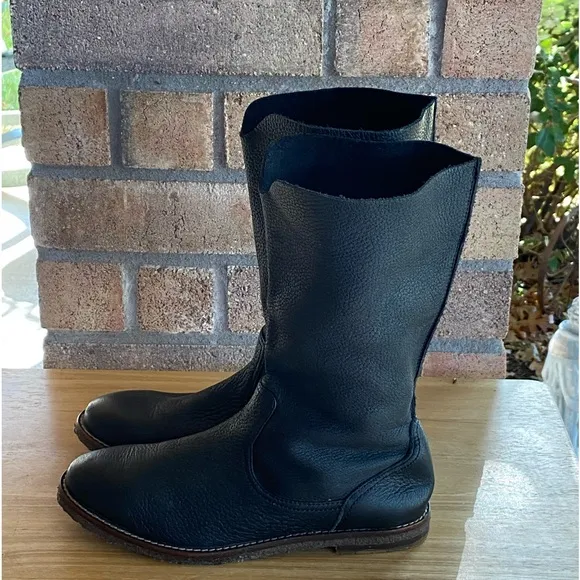 HS Trask Ava Black Buffalo Pebbled Leather Slouchy Mid Calf Boots Size 6M