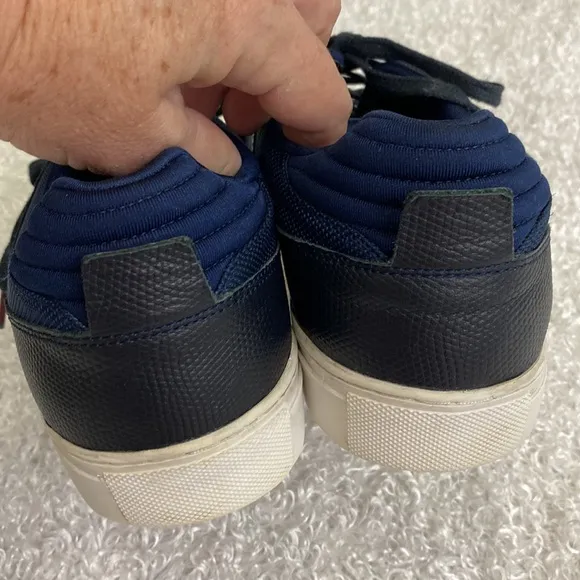 Hugo Boss Mens Size 10 Blue and Black Casual Sneakers