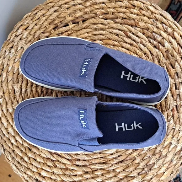 HUK Mens Classic Brewster Navy‎ Slip On Loafer Sneakers White Soles Size 7