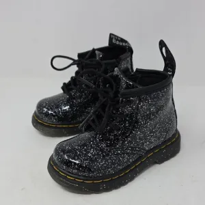 Hunter Cosmic Glitter Combat Boots with Lace-Up Design Infants Size 6.