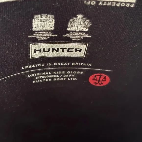 Hunter Original Tall High Gloss Rain Boots in Navy