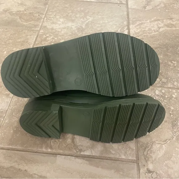 Hunter Target Ankle Rain Boot Mens Olive Green  Sz 7