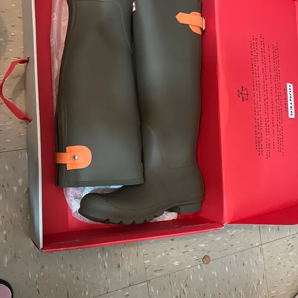 Hunter Women's Winter &amp; Rain Boots - Olive and Orange