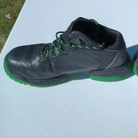 Hytest Safety Footwear, Xergy Footrests* Steel Toe Shoes, Mn's 10.5, Nearly NEW