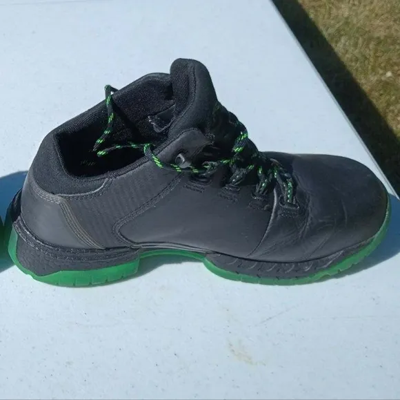 Hytest Safety Footwear, Xergy Footrests* Steel Toe Shoes, Mn's 10.5, Nearly NEW