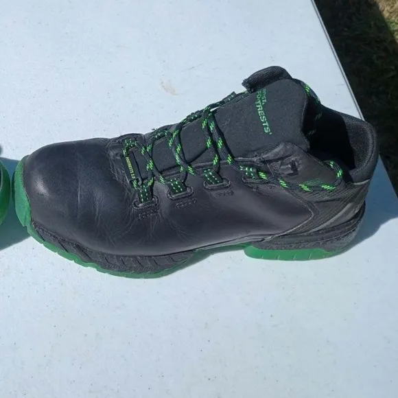 Hytest Safety Footwear, Xergy Footrests* Steel Toe Shoes, Mn's 10.5, Nearly NEW