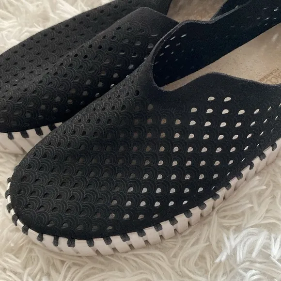 ILse Jacobsen black slip on platform sneakers