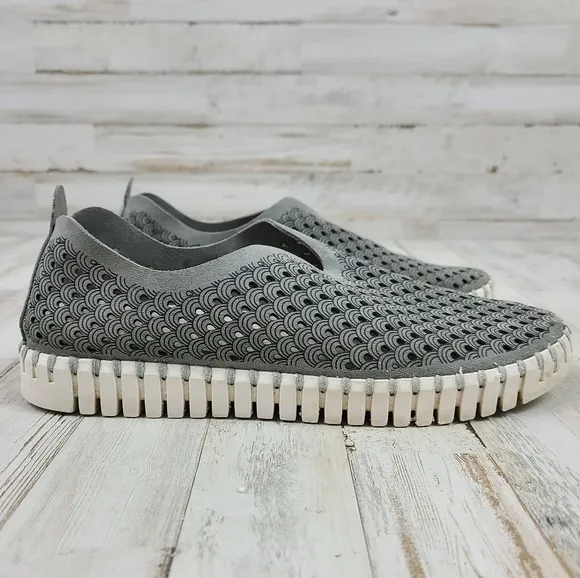 Ilse Jacobsen Tulip Perforated Slip On Sneaker
