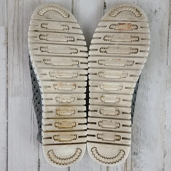 Ilse Jacobsen Tulip Perforated Slip On Sneaker