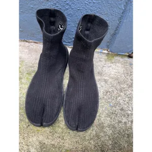 Ilysm Tabi Split Toe silk knit Japanese Ankle sock Boots sneaker black size 9