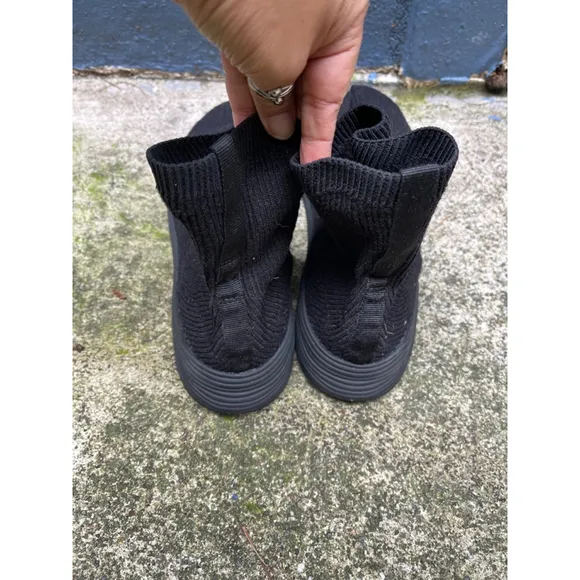 Ilysm Tabi Split Toe silk knit Japanese Ankle sock Boots sneaker black size 9